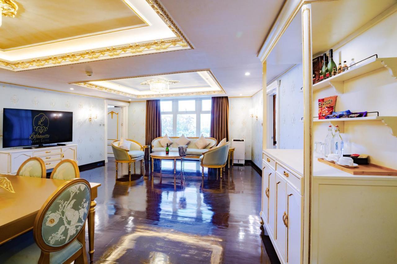 Lafaayette Luxury Suites באגויו מראה חיצוני תמונה